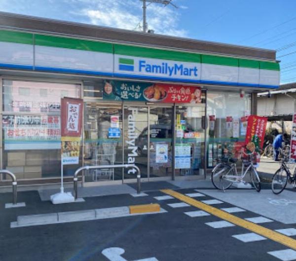 F+style西取石4号館(ファミリーマート富木駅前店)
