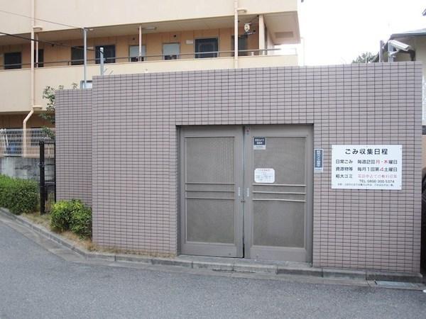 ウィステリア