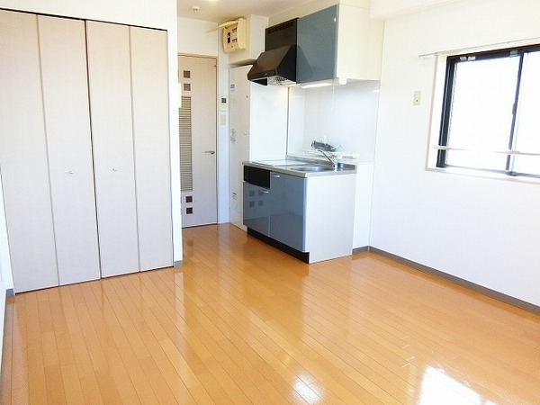 ＲＯＹＡＬ　ＭＡＩＳＯＮ　ＮＡＫＡＯ