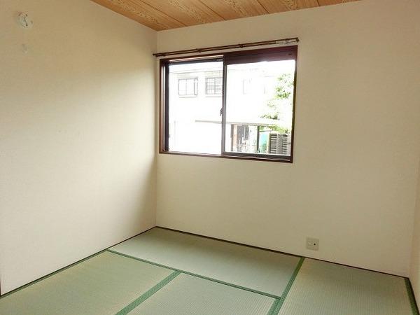 ハイツクランデス