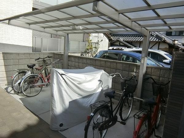 シャーメゾン丈六