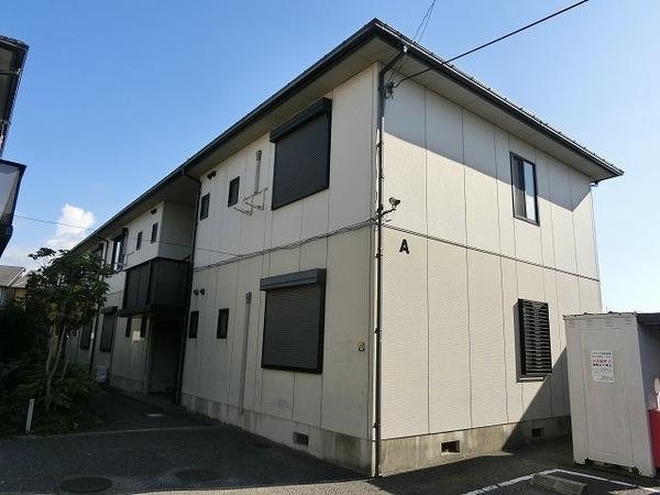 イースト　コート