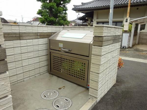 アーバーオークス