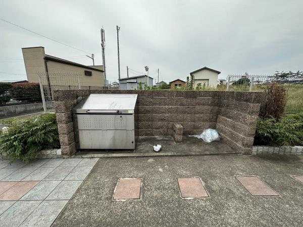 ＫａＫａ・ニーク