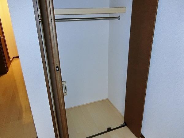 ラパス高倉台３番館