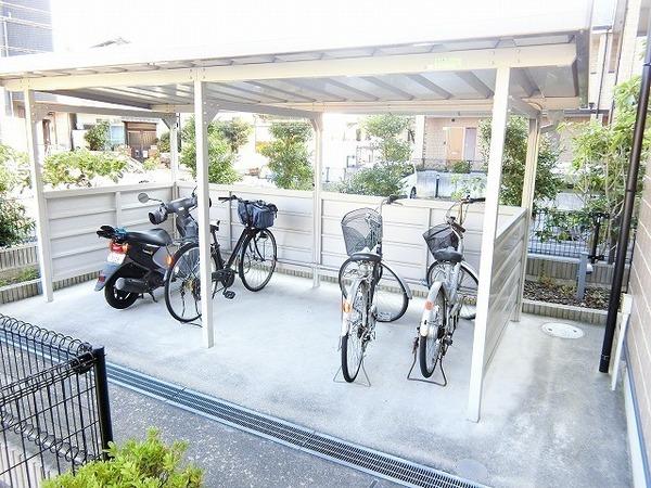 ラパス高倉台３番館