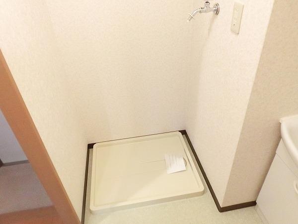ロータス北花田
