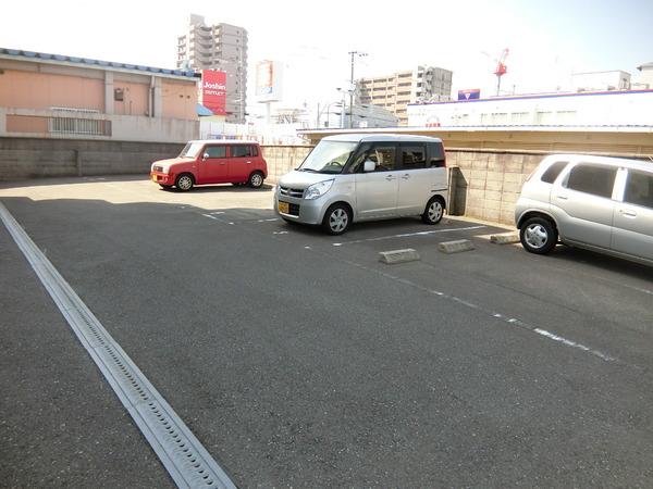ロータス北花田
