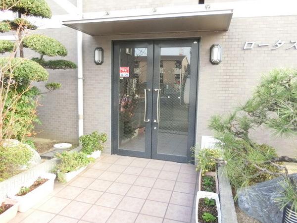 ロータス北花田