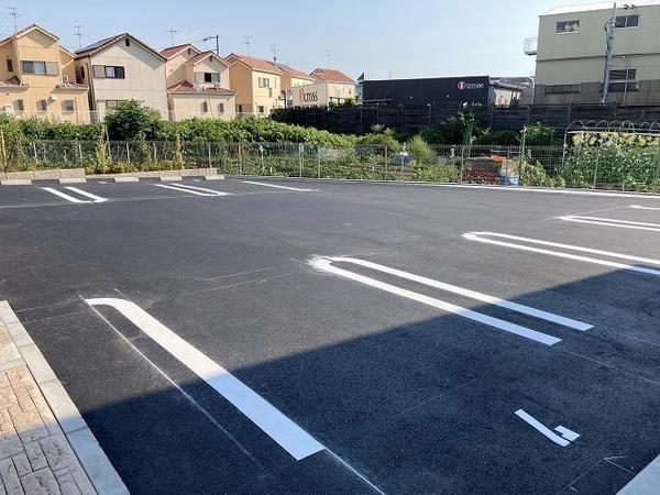 クレスト草部