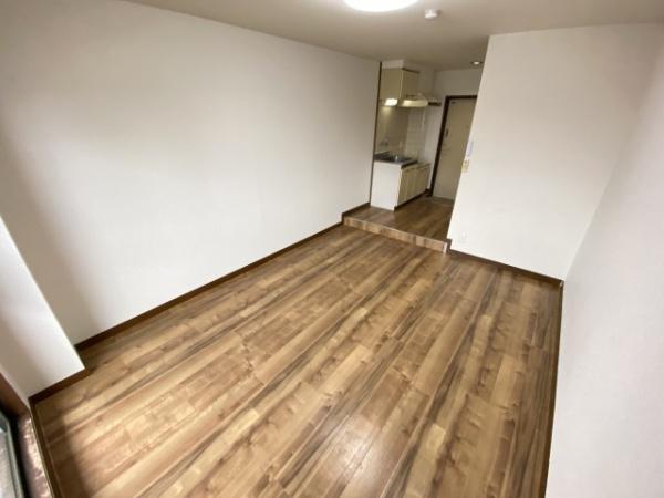 プレアール御陵前