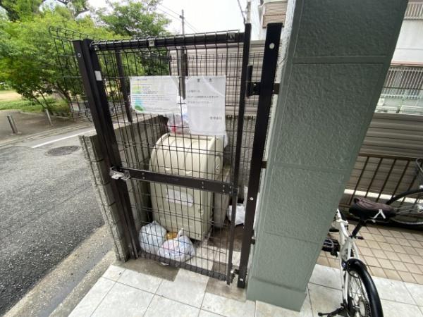 プレアール御陵前