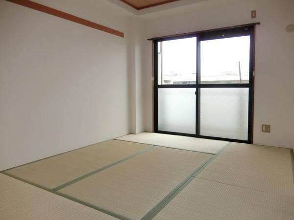 カーサヌーヴォ三国ヶ丘