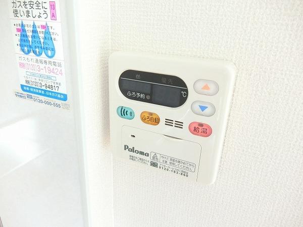堺市堺区中三国ヶ丘町１丁のハイツ