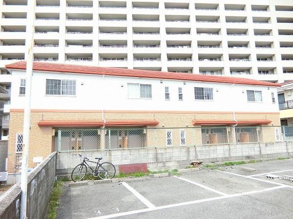堺市堺区中三国ヶ丘町１丁のハイツ