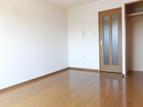 エトワール深井