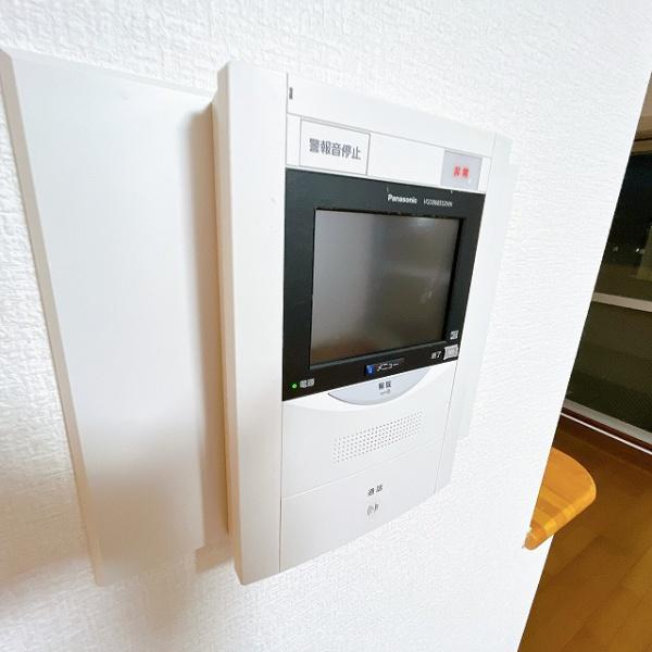 ソワール新檜尾台六号棟