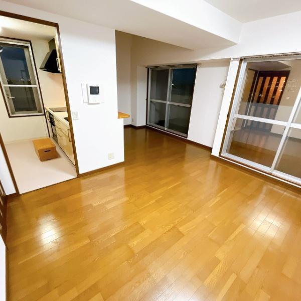 ソワール新檜尾台六号棟