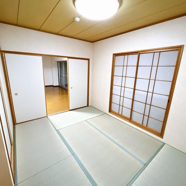 ソワール新檜尾台六号棟
