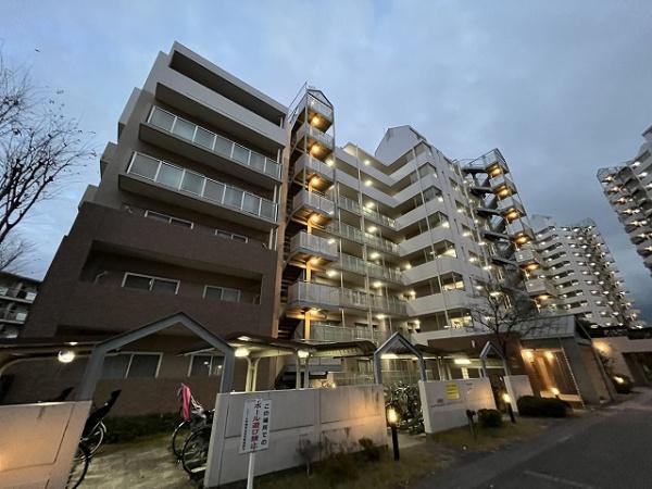 ソワール新檜尾台六号棟