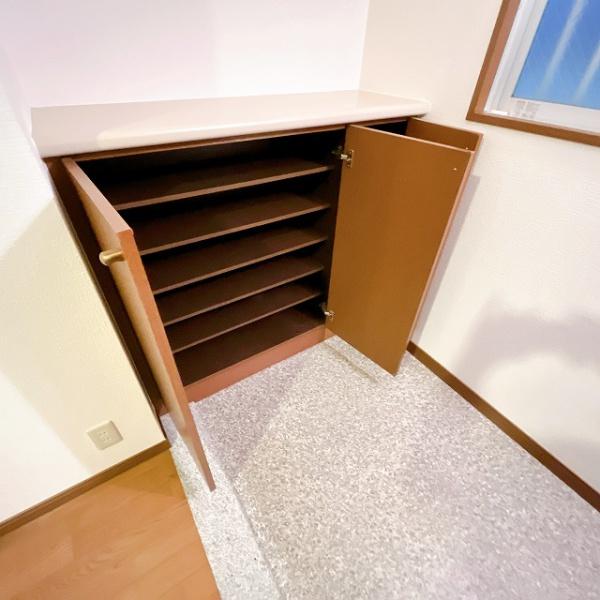 ソワール新檜尾台六号棟