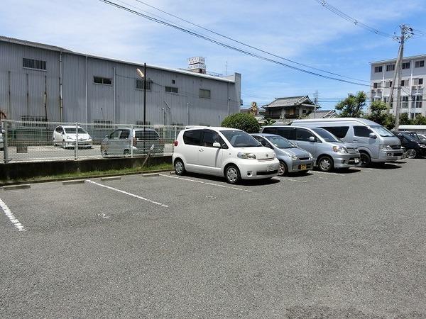 堺市西区浜寺石津町西２丁のマンション