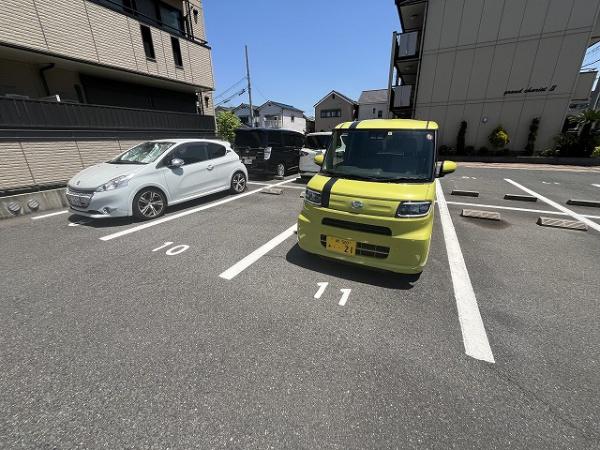 グランシャリオ　１棟