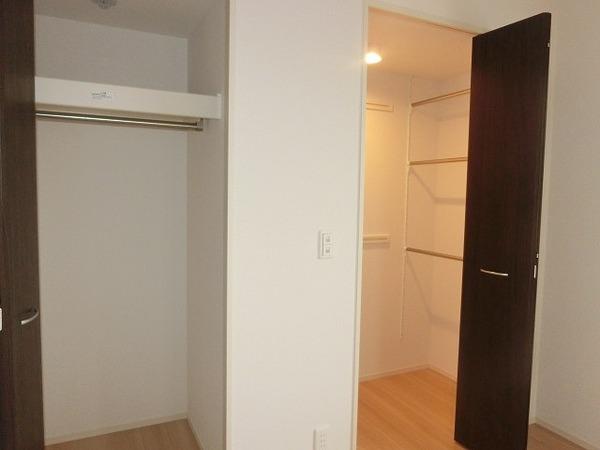 ＷＩＳＴＥＲＩＡ　ＰＬＡＣＥ　Ｅ・Ｂ・Ｒ