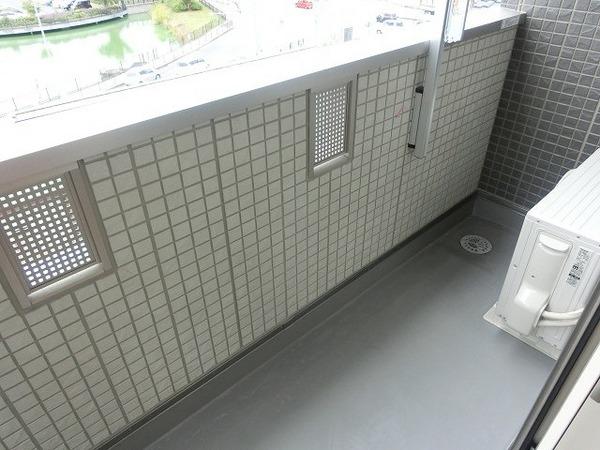 ＷＩＳＴＥＲＩＡ　ＰＬＡＣＥ　Ｅ・Ｂ・Ｒ