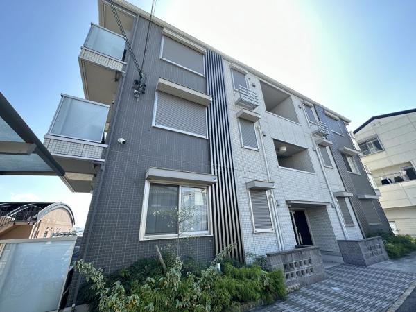 ＷＩＳＴＥＲＩＡ　ＰＬＡＣＥ　Ｅ・Ｂ・Ｒ