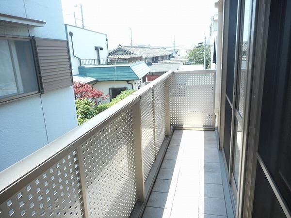 シャーメゾンエルロイ