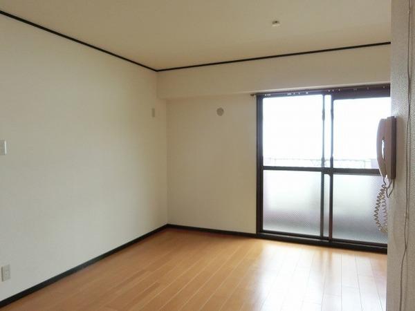 フィアスコート百舌鳥綾南（旧：カーサ東口）