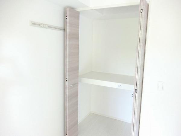 Ｄ－ｒｏｏｍセピアコート鳳