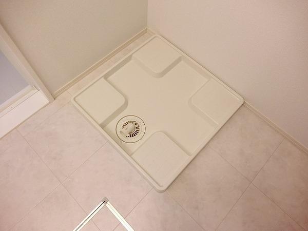 Ｄ－ｒｏｏｍセピアコート鳳