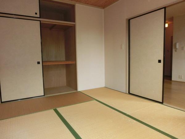 クレールタウンＢ棟