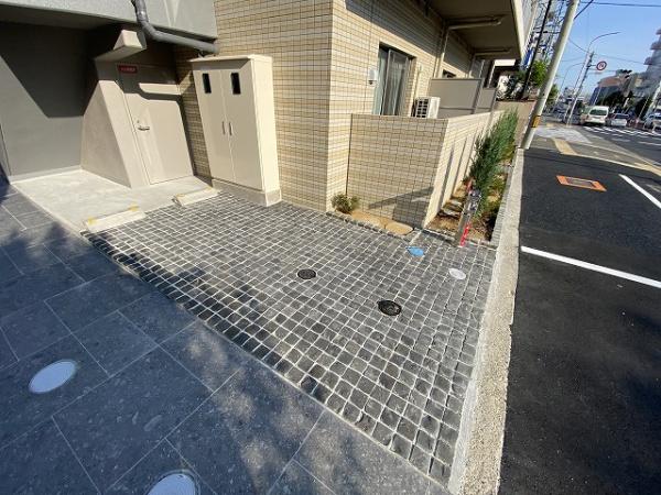 エヌエムキャトフヴァンヌフ