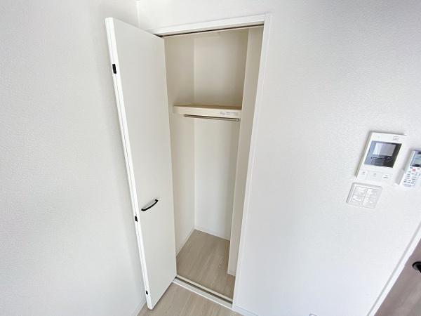 エヌエムキャトフヴァンヌフ
