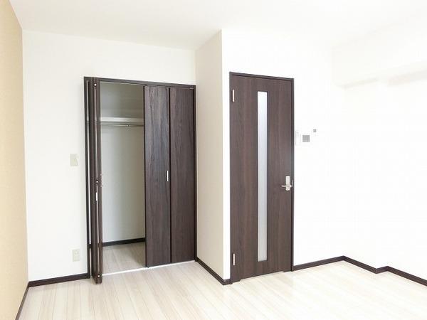アンプルールフェール堺東