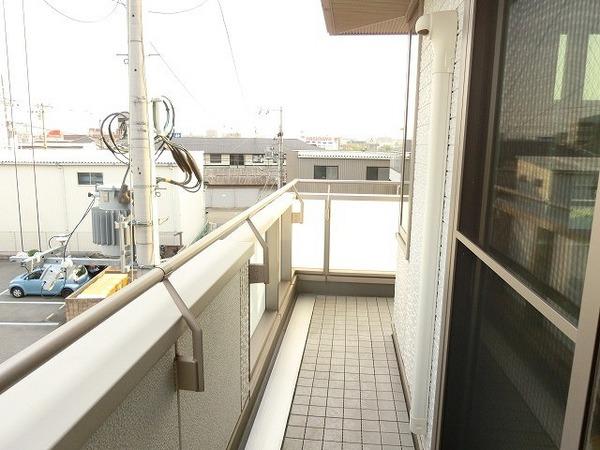 堺市北区百舌鳥陵南町１丁のマンション