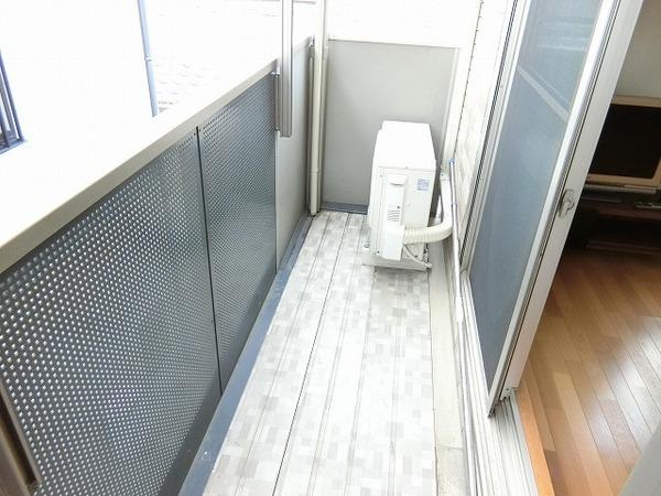 ドルフスクエアー
