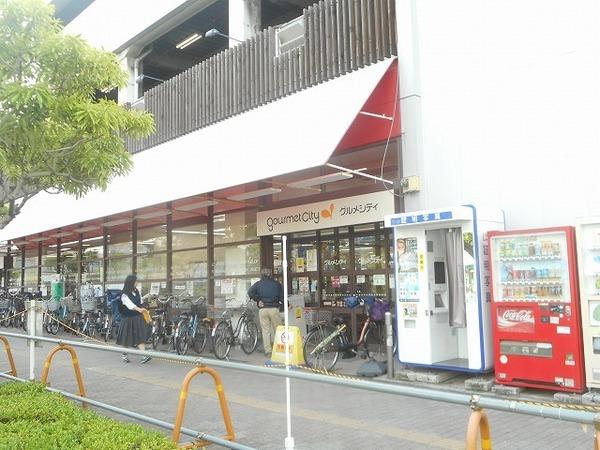 ブリーズＫ(グルメシティ深井駅前店)