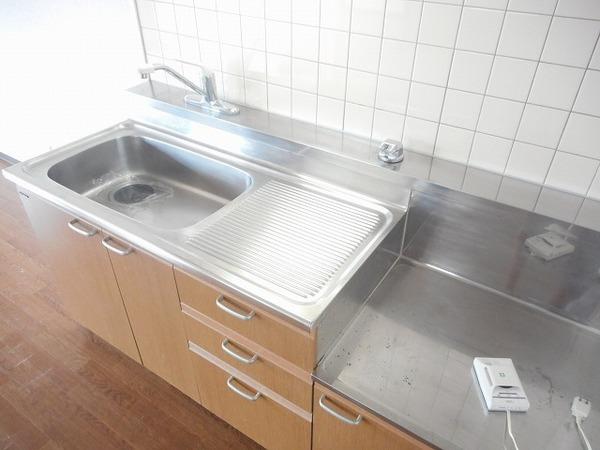 堺市西区草部のマンション