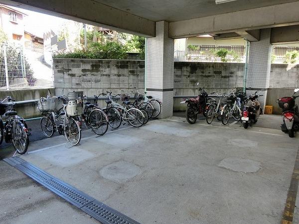 アピアランス平岡