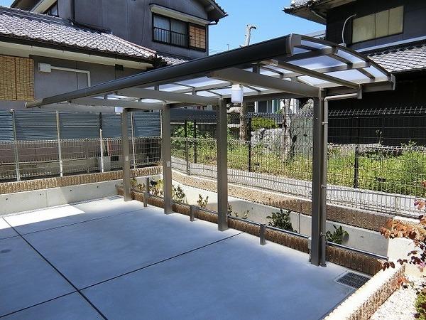 ノースフィールド北花田１