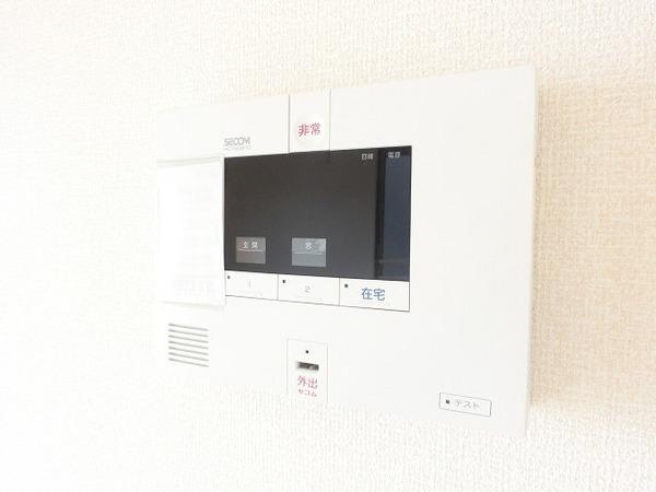 ファミールタカゼンＥ棟