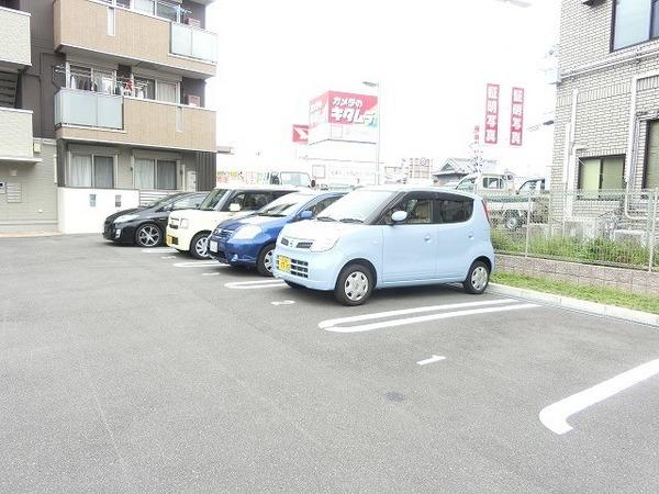 ファミールタカゼンＥ棟