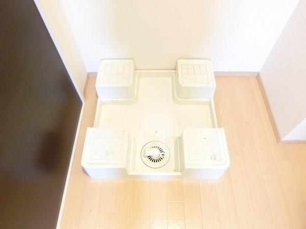 ファミールタカゼンＥ棟