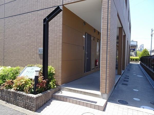 クレシア