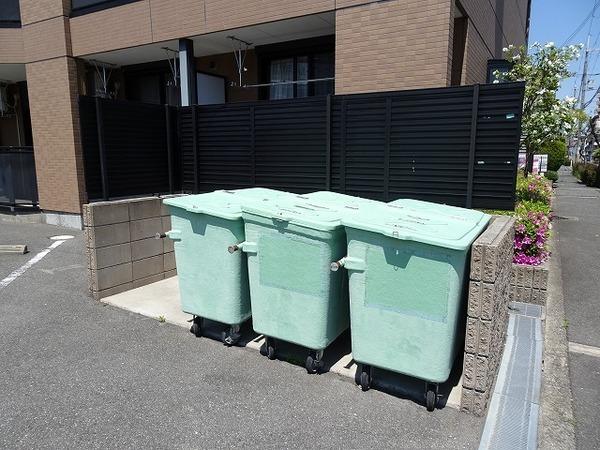 クレシア