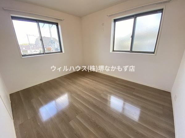 シャーメゾン　サカイパークス２